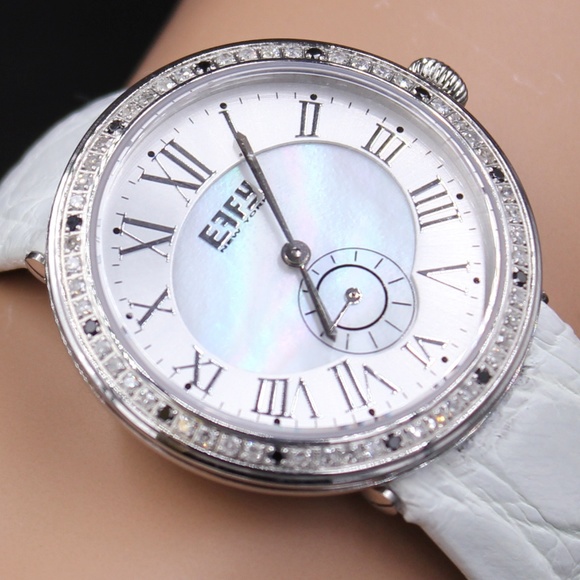 Diamond 0.62 Tcw. Mother-of-pearl Dial Watch main image 6